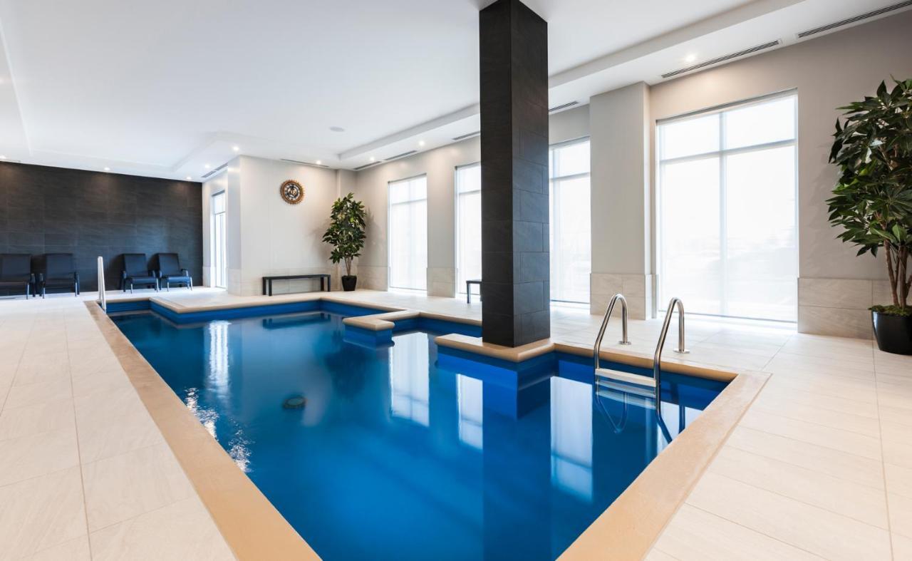 Imperia Hotel Et Suites Boucherville Bagian luar foto