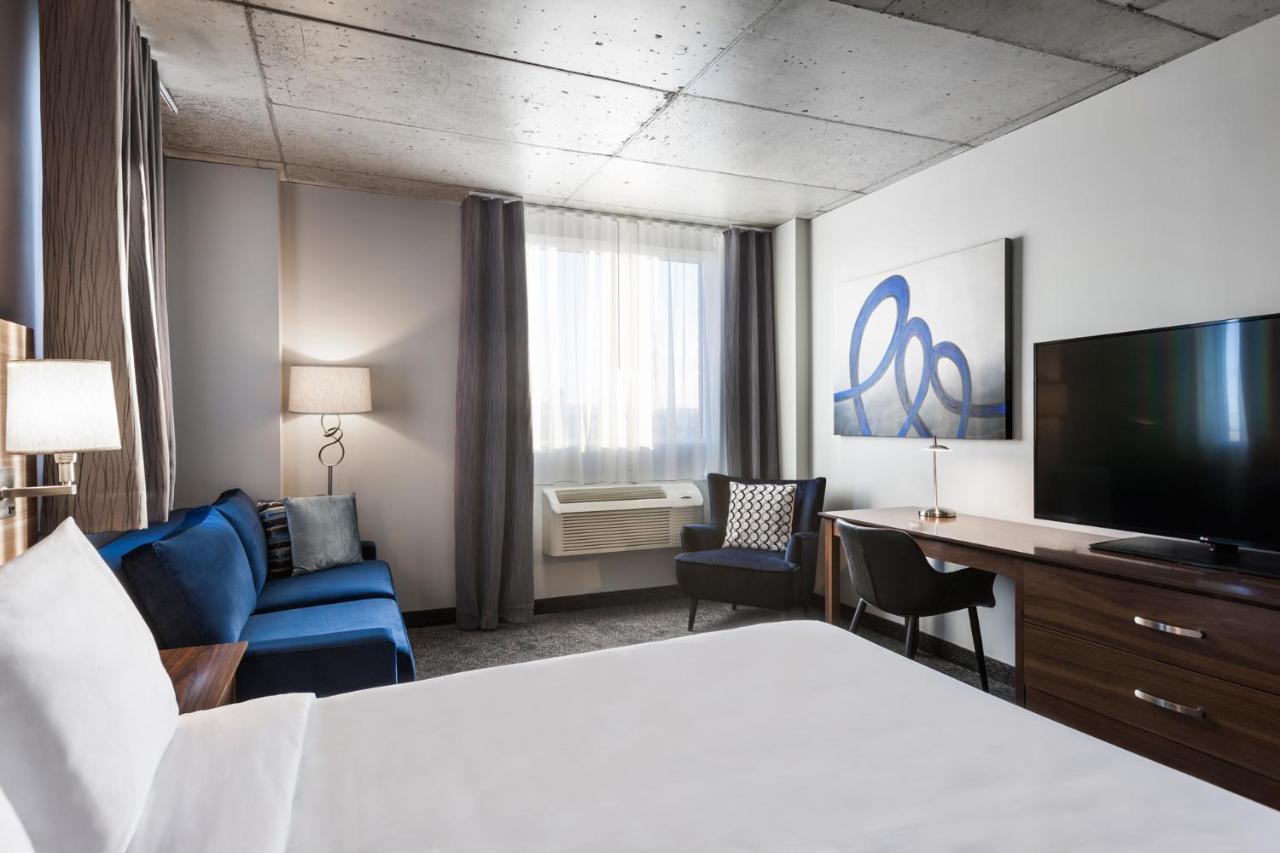 Imperia Hotel Et Suites Boucherville Bagian luar foto